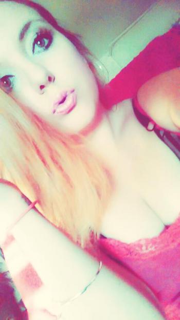 3373465212, 25 Caucasian female escort, Little-rock