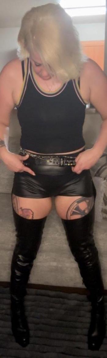 Sugar P, 29  female escort, Little Rock
