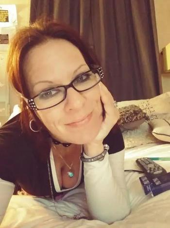 Faith, 42  female escort, Little Rock