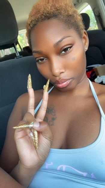 Ali, 27  female escort, Little Rock